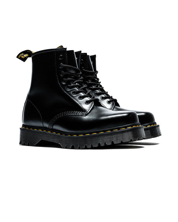 Dr martens in hot sale store return policy